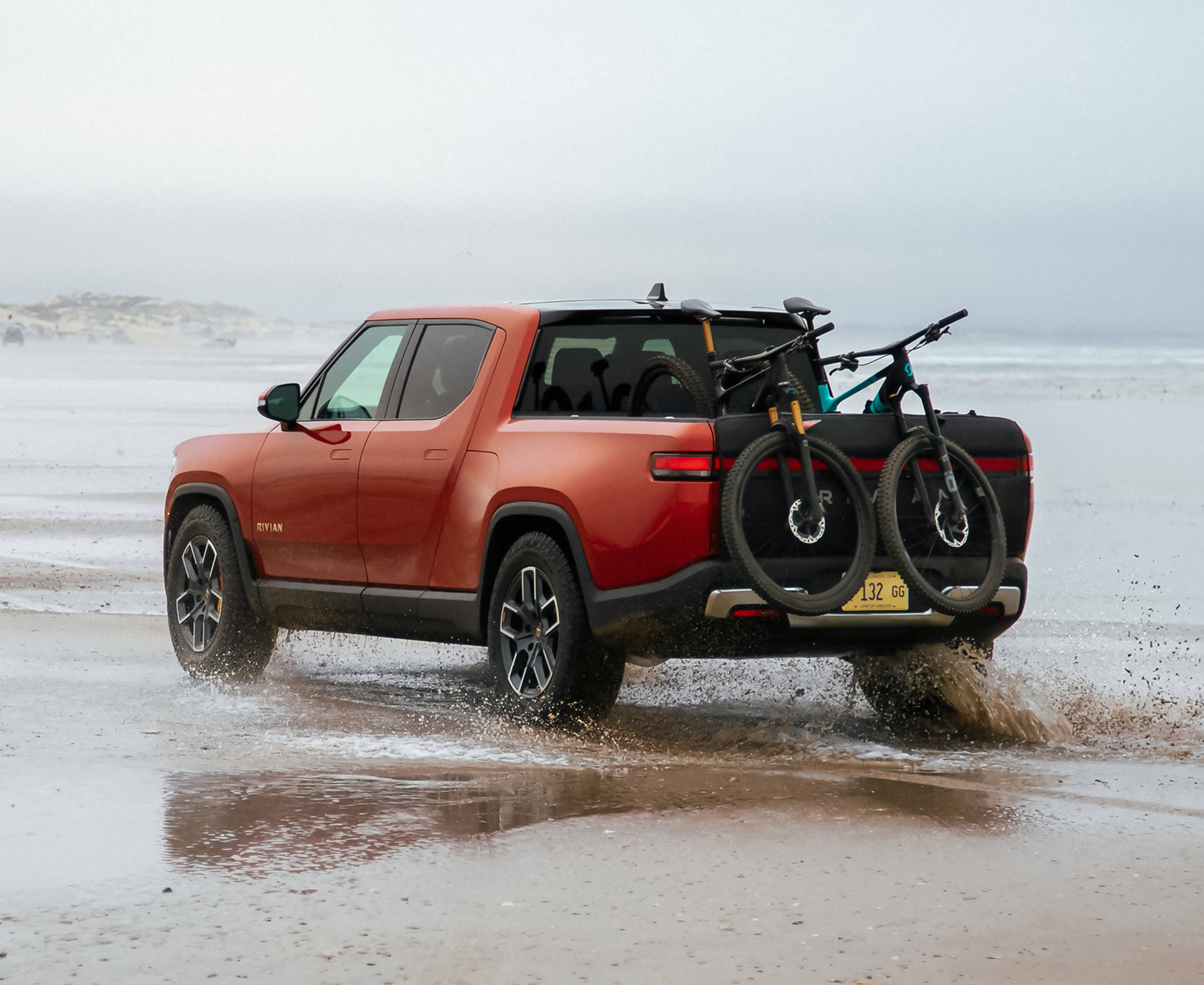 Rivian Tailgate Pad Gear Shop Rivian